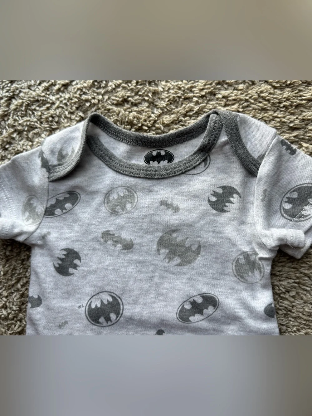 Batman Logo Print Baby Bodysuit Gray Short Sleeve 0-3 Months DC Comics